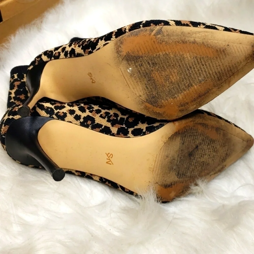Something Navy Leopard Print Knit Heels Sock Boots 5